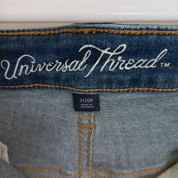 Universal Thread Shorts 2 26 High Rise Button Fly Denim Jean Cutoff - Picture 3 of 7